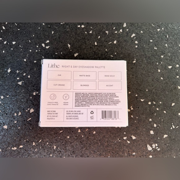LITHE BEAUTY | Night & Day Eyeshadow Palette - Picture 6 of 9